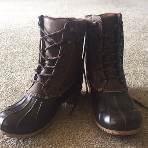 London Fog duck boots